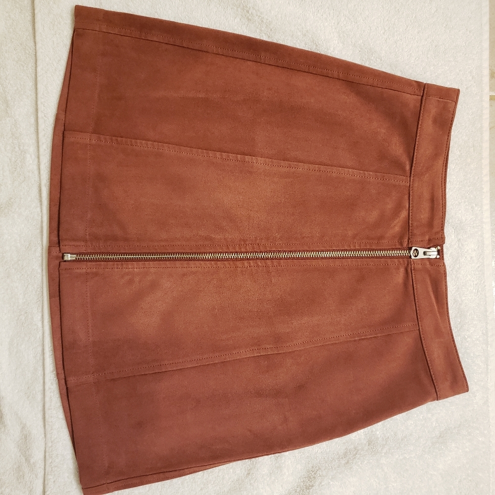 Aritzia Wilfred faux suede skirt